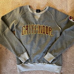 Harry Potter Gryffindor Gray Crewneck sweatshirt size small